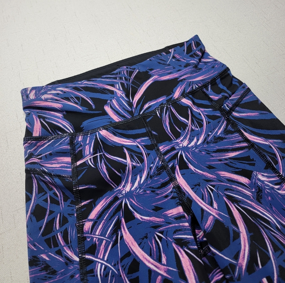 Sweaty Betty 7/8 length Neon Palm Leggings - Picture 3 of 12